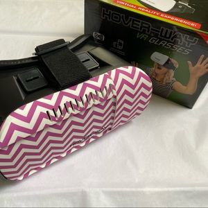 ✌🏼3/$30✌🏼Hover-Way VR Glasses - Pink Chevron